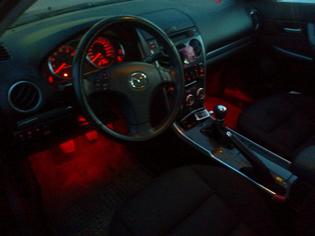 Podświetlenie powitalne Mazda 6 GG