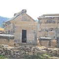 Hierapolis, Nekropola północna - chorzy tak licznie przybywający do leczniczych źródeł Pamukkale nie zawsze wracali do domów po odbytej kuracji... Jeden z największych cmentarzy Anatolii