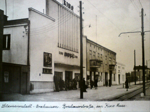 Kino Muza, w Łodzi, podczas okupacji niemieckiej nosiło nazwę Muse.. Obecnie w tym miejscu przebiega druga nitka ulicy Pabianickiej... #Łódź #Pabianicka #KinoMuza
