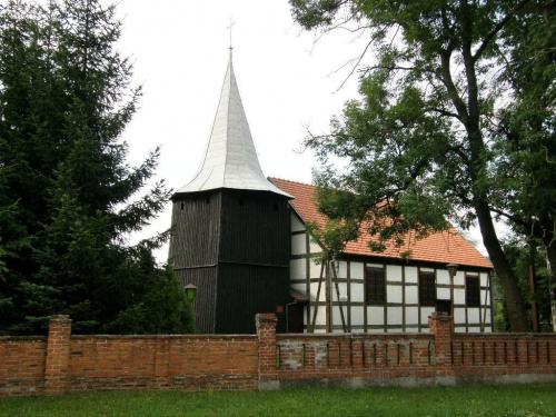 Kościół w Wierzbięcinie
