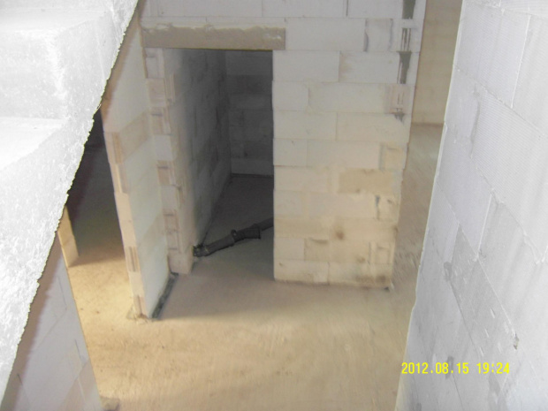 dolna łazienka wejście