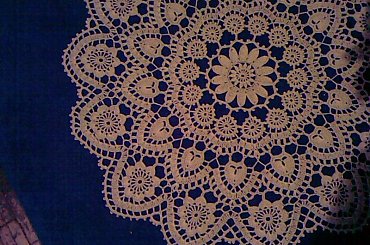 Serweta o śr. 52 cm. Piękny wzór koniakowski #SerwetkiSzydełkowe #szydełko #OzdobySzydełkowe #rękodzieło