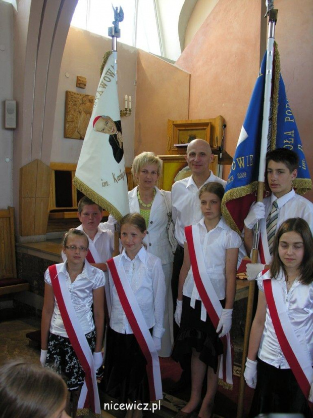 Foto: Nicewicz - III Wojewódzkie Biegi Pokoju Im. Sługi Bożego Jana Pawła II. Msza Św. w Kościele Najświętszego Serca Jezusowego w Koźle w dniu 08-06 -2008r #Nicewicz #Parafa #Najświętszego #Serca #Jezusowego #WKoźle #powiat #Gmina #Kolno