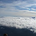 Chmury widziane z wysokości 4023 m n.p.mp. #wakacje #góry #Alpy #lodowiec #treking #Szwajcaria